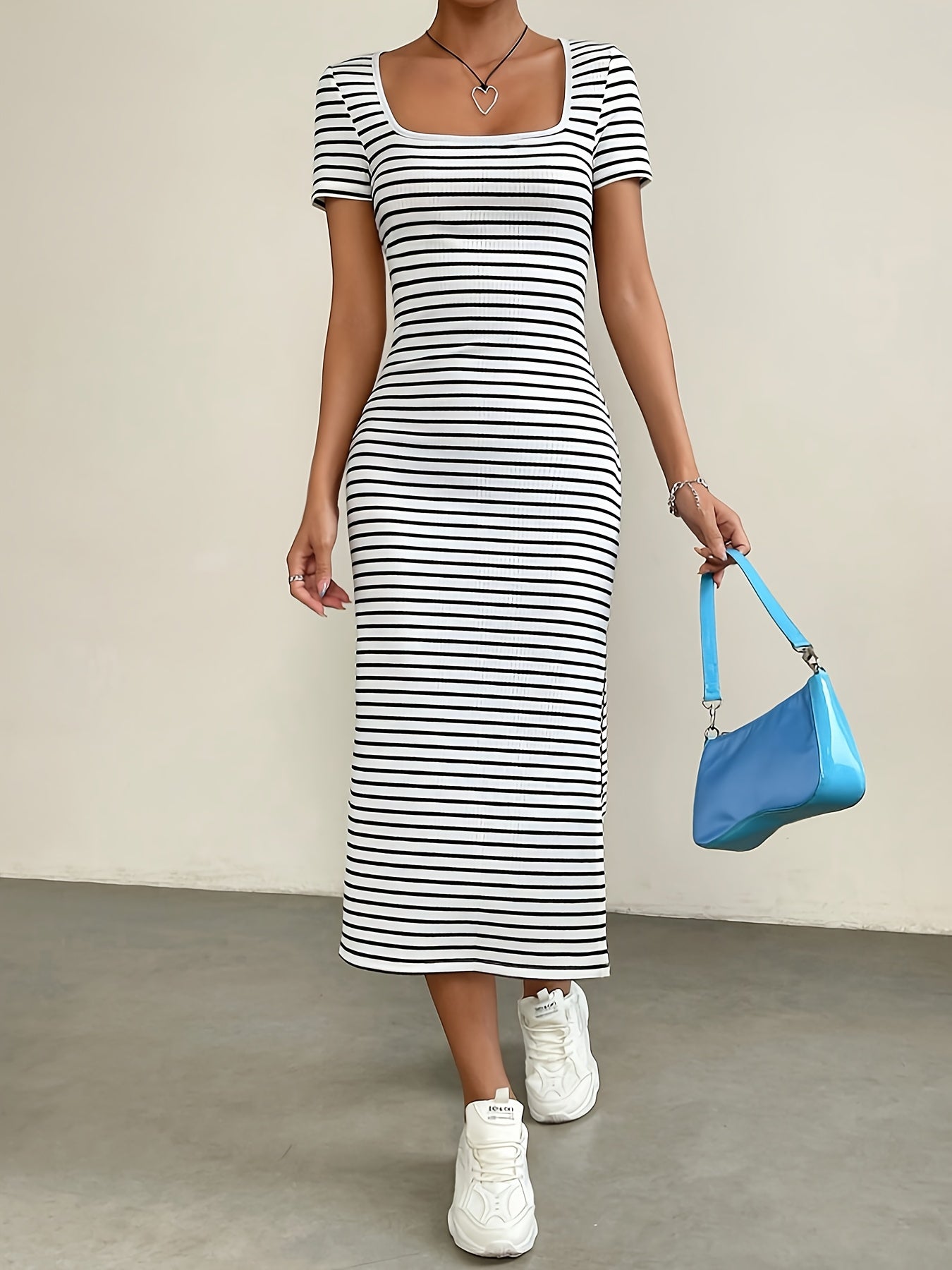 Gestreiftes Sommerkleid