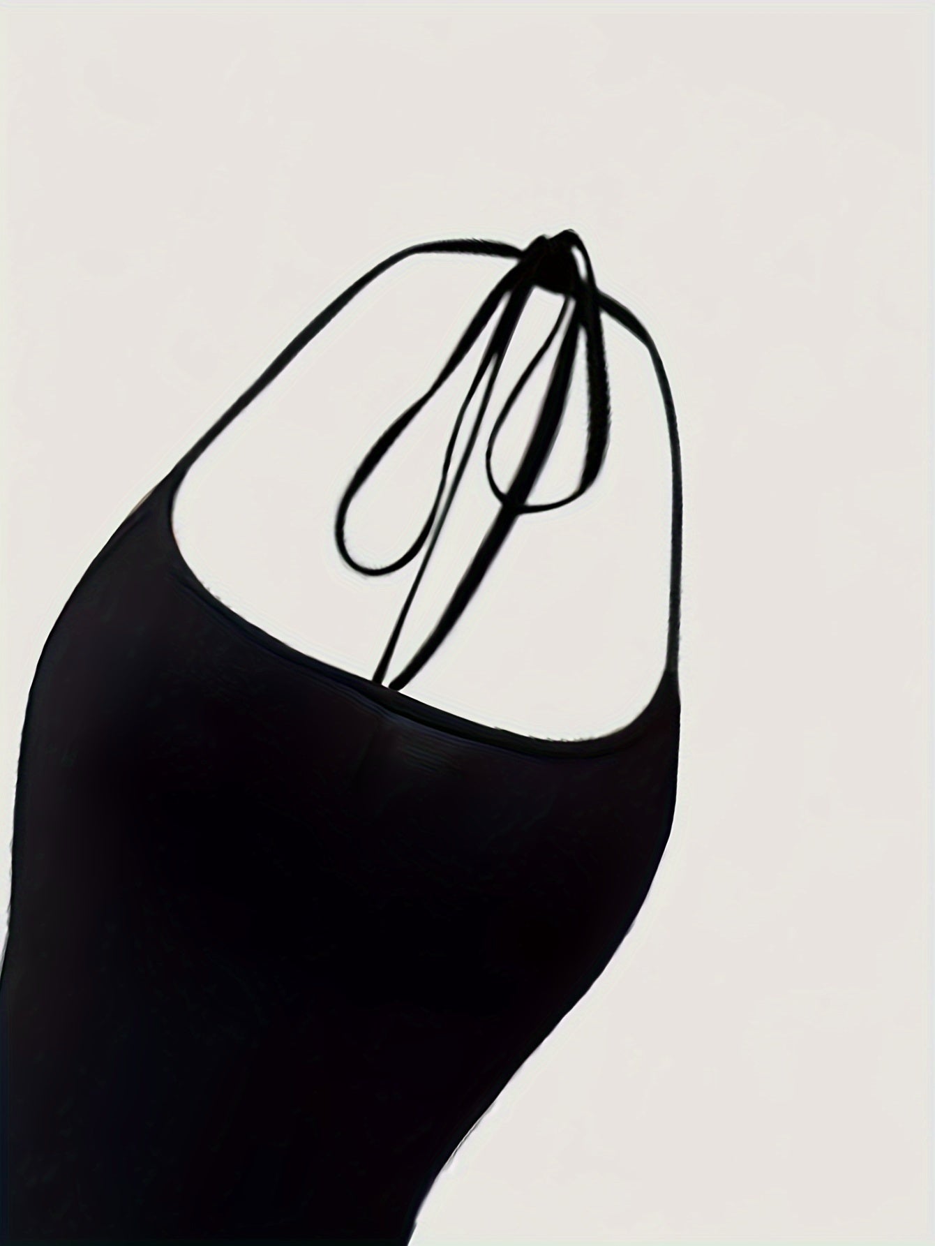 Kleid mit Nackenhalter
